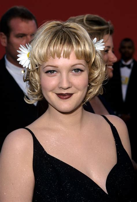 16. 17. Drew Barrymore Boobs Size – 37 inches (Watch Drew Barrymore Boobs Pictures) Drew Barrymore Ass Size – 35 inches (Watch Drew Barrymore Butt Pictures) Drew Barrymore Body Measurements – 37″ x 27″ x 35″ (Watch Drew Barrymore Bikini Pictures) Date Of Birth – 22 February 1975 16. 17.